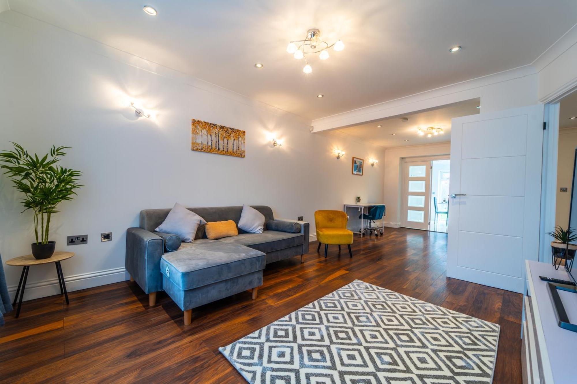Modern Spacious 4 Bed Hayes Home With Free Parking المظهر الخارجي الصورة