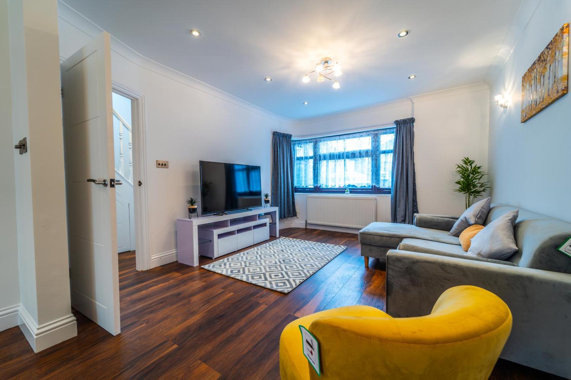 Modern Spacious 4 Bed Hayes Home With Free Parking المظهر الخارجي الصورة